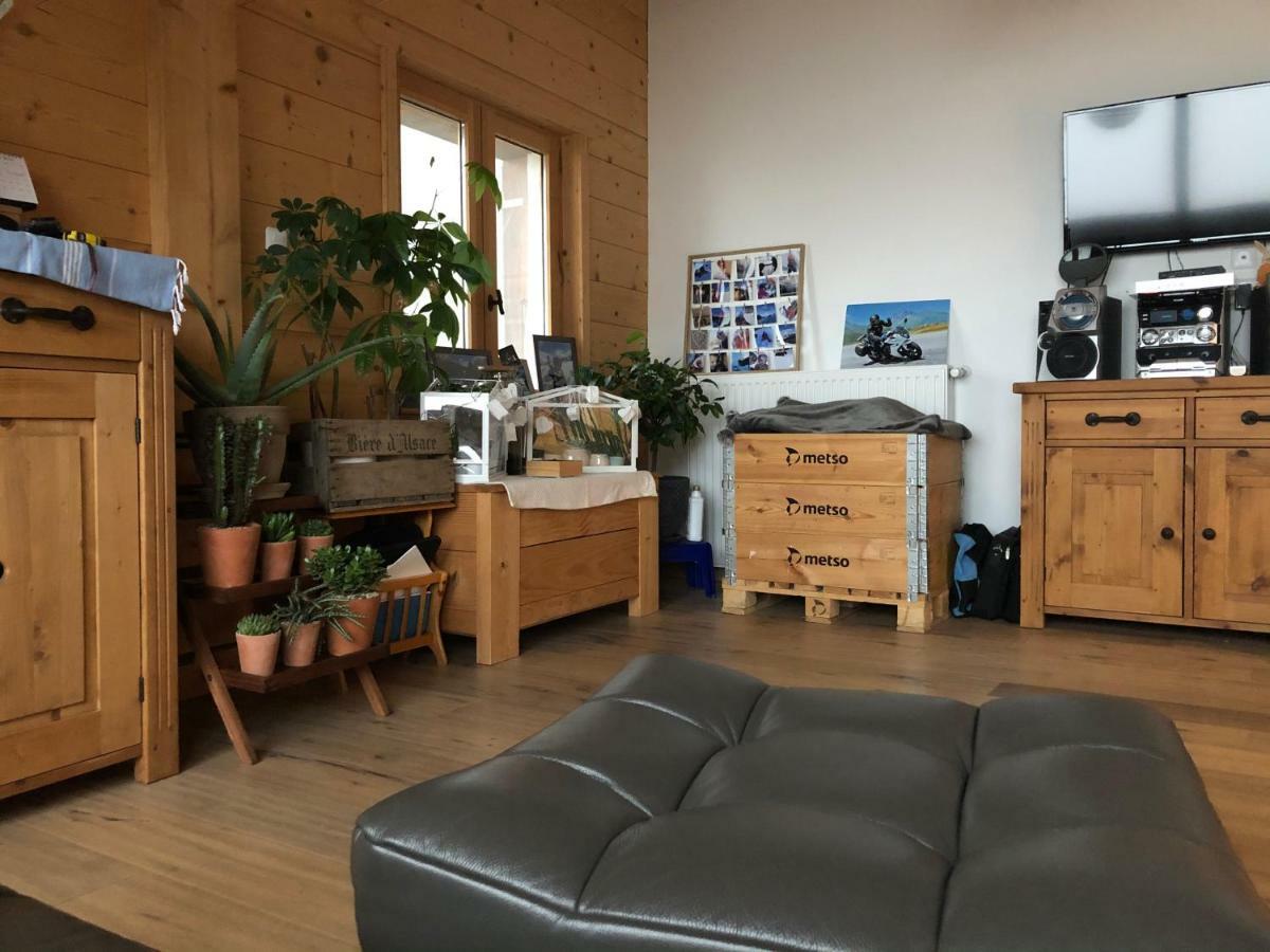 Chalet Du Bois Des Fugiers 于日讷 外观 照片